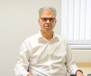 Dr-Naeem-Sheikh-Essex-MediCentre